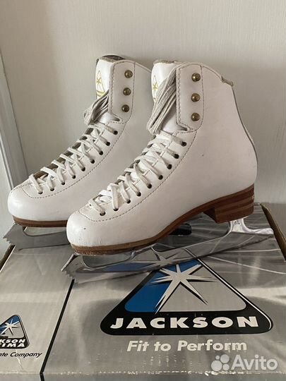 Коньки для фигурного катания проф 32 размер