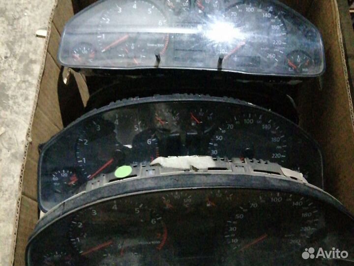 Панель приборов Audi A6 C5