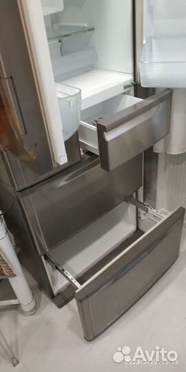 Холодильник Toshiba GR-L42FR