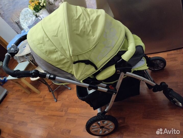 Коляска capella