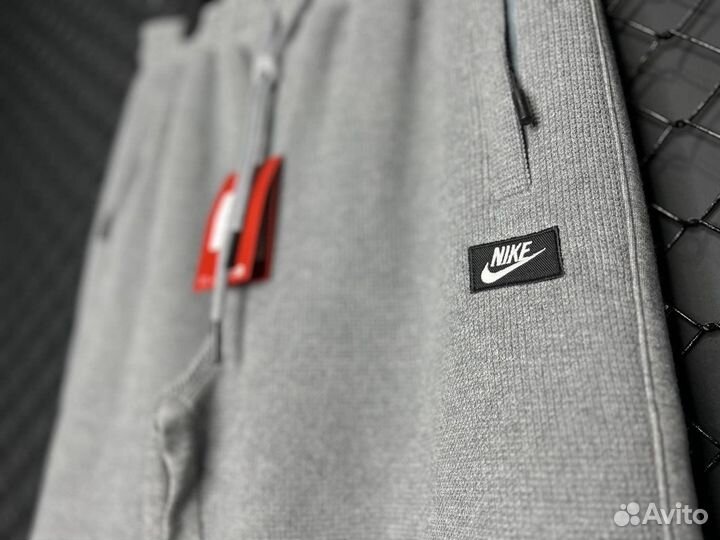 Штаны Nike