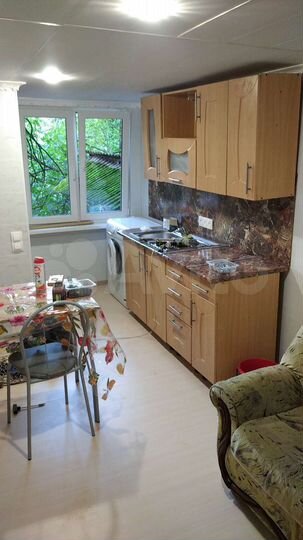 Комната 12 м² в 8-к., 1/2 эт.