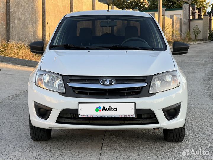 LADA Granta 1.6 МТ, 2015, 100 000 км