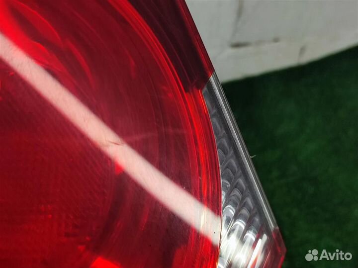 Фонарь задний внутренний правый Honda Civic 4D (F