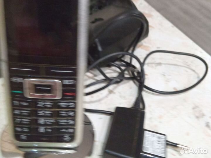 Стационарные телефоны