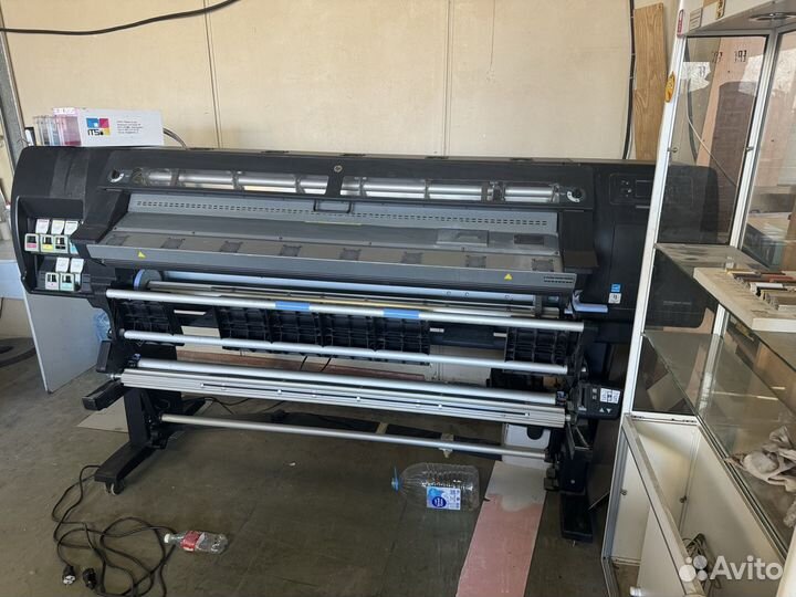 Широкоформатный принтер HP L26500