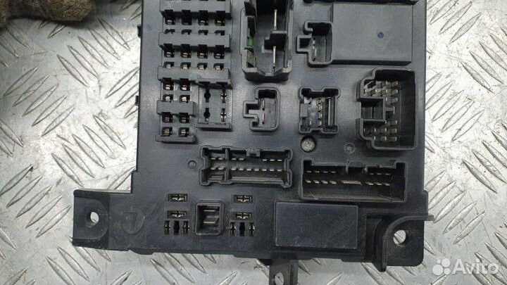 Блок предохранителей Mitsubishi Asx 2012