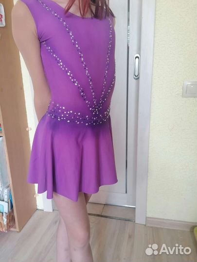 Платье для фигурного катания на р.134-146