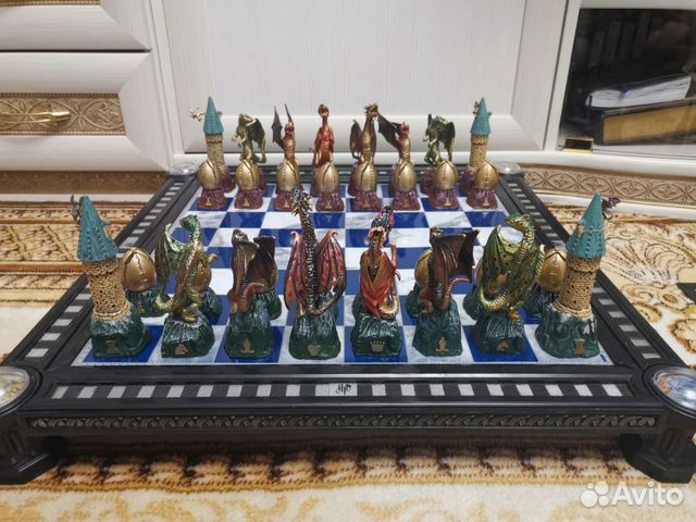 Шахматы Драконы Гарри Поттер со столиком