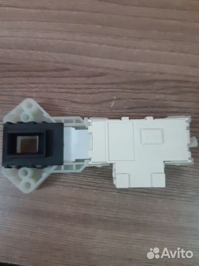 Замок люка ( убл LG )