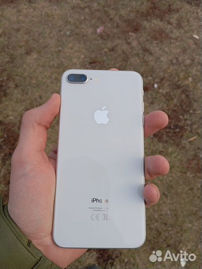 iPhone 8 Plus, 64 ГБ