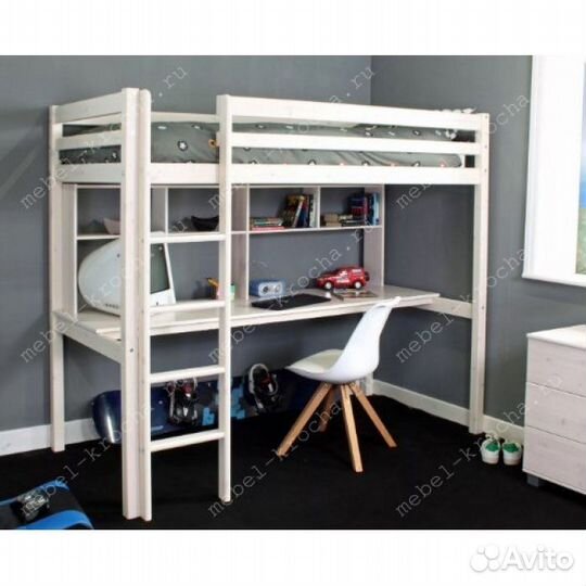 Кровать чердак с рабочим местом для подростков