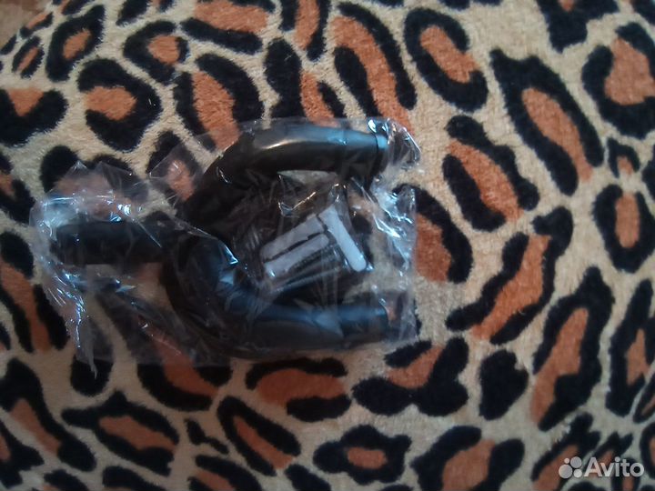 Держатель для гитары настенный