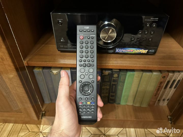 Музыкальный центр Samsung MAX-KA69 1070 Вт