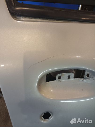 Дверь передняя Renault