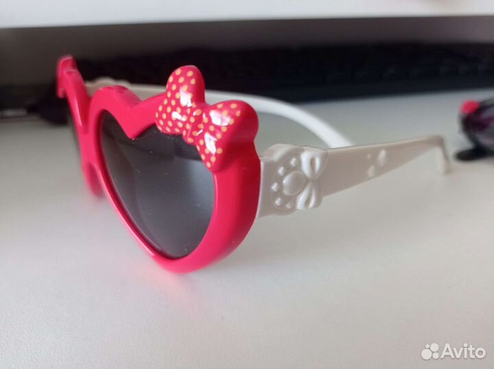 Солнцезащитные очки для девочки