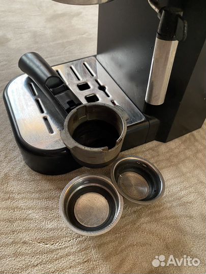 Кофеварка рожковая delonghi