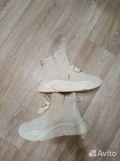 Ботинки женские