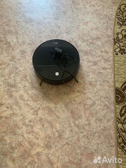 Робот пылесос royal wellfort