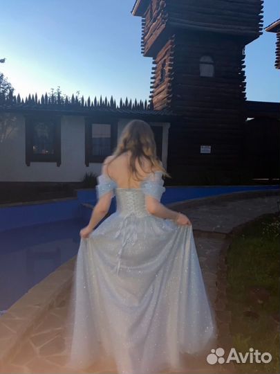 Вечернее платье на выпускной 42 -44 женское