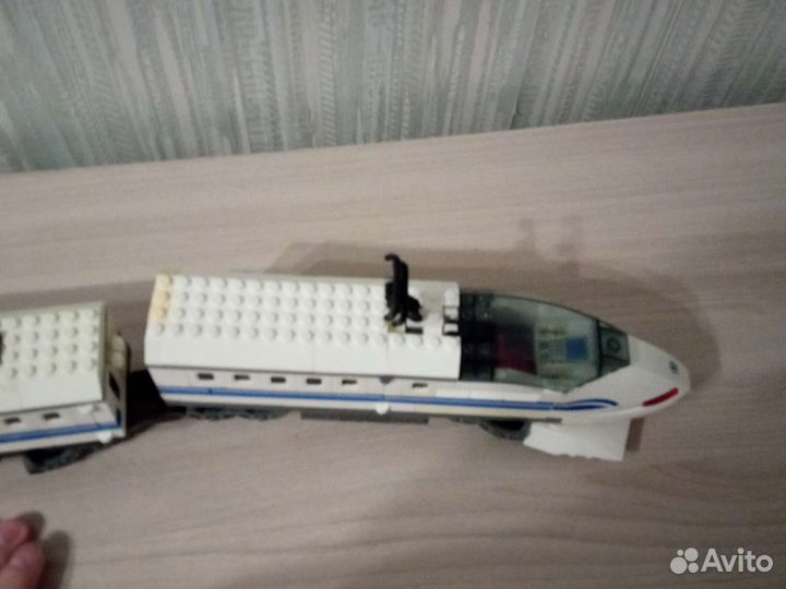 Поезд Лего (китайский)