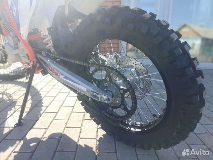 Мотоцикл кроссовый kayo K4 MX 21/18