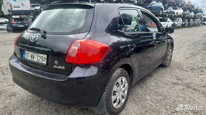 Подушка безопасности водителя toyota auris E150