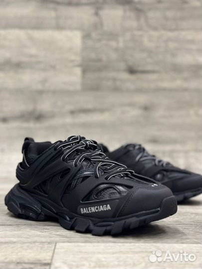 Кроссовки Balenciaga track 1