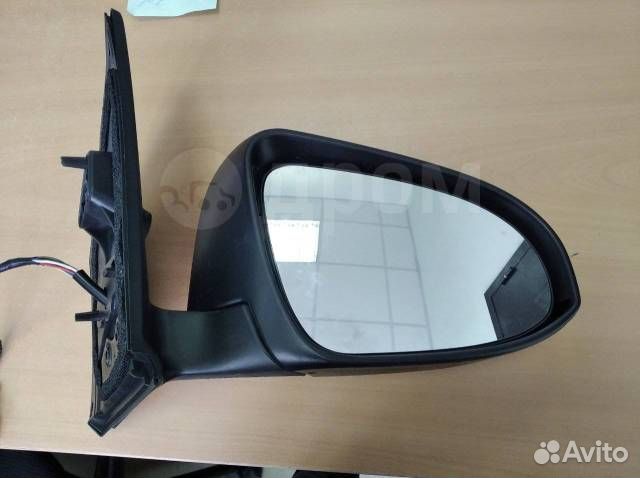 Зеркало заднего вида правое Toyota Corolla 180