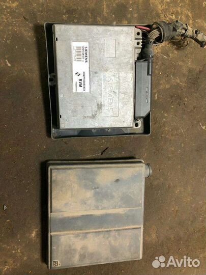 Блок управления двигателем на renault safrane 1