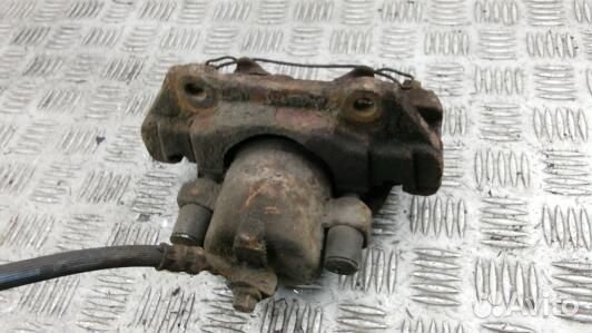 Суппорт тормозной передний правый opel meriva A (8