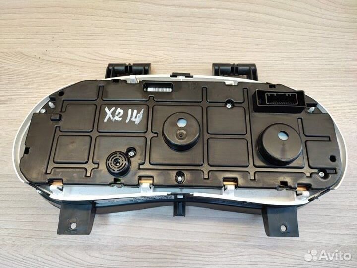 Щиток приборов LADA X-Ray