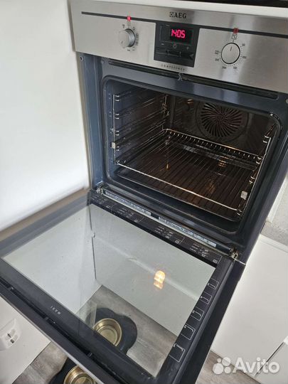 Финляндия. AEG духовой шкаф +варочная панель