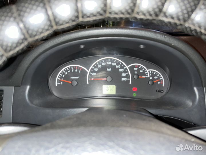 LADA Priora 1.6 МТ, 2010, 316 972 км