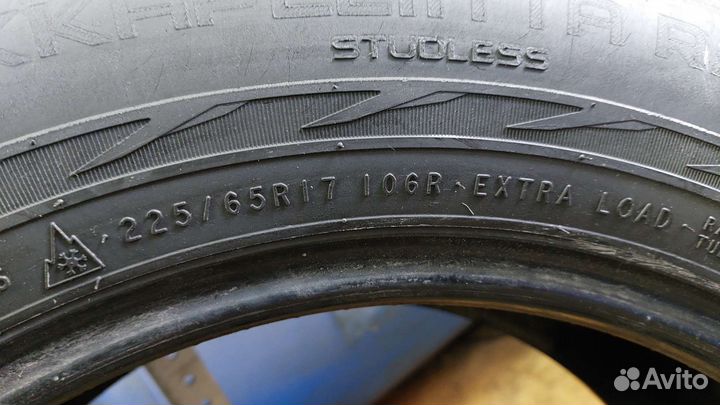 Nokian Tyres Hakkapeliitta R2 SUV 225/65 R17 106R