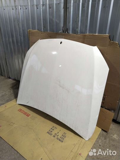 Капот Mercedes-Benz w205 А2058800357