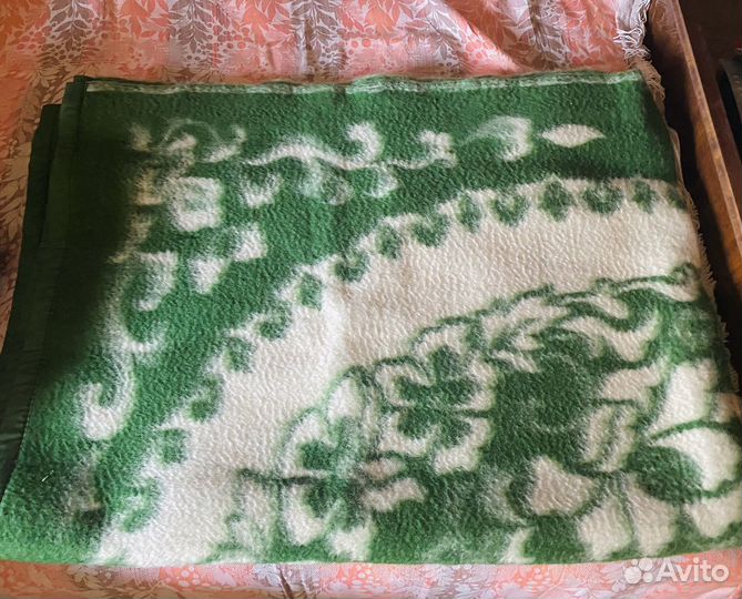 Одеяло шерстяное