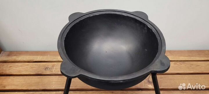 Казан чугунный 10л + тринога