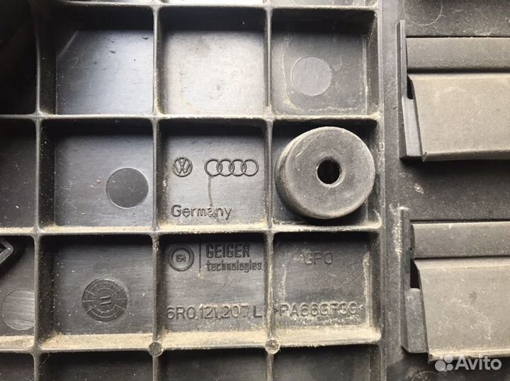 Диффузор с вентилятором wv polo hatchback 6r