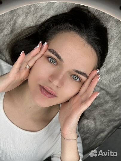 Модель на перманентный макияж