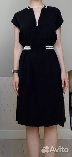 Платье karl lagerfeld в спортивном стиле 36