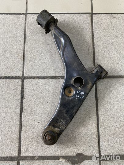 Передний рычаг Mitsubishi Lancer VII