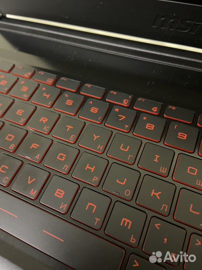 Ноутбук MSI продаю 3050 RTX core I5
