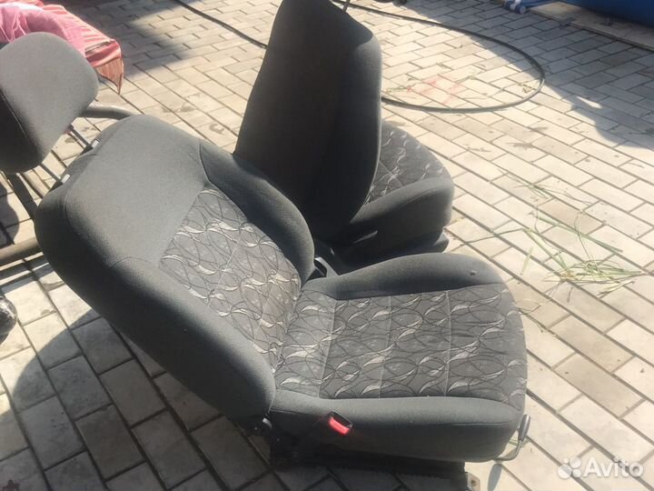 Сиденье на LADA нива цена за пару