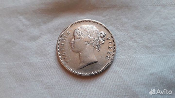 Монеты серебро разное