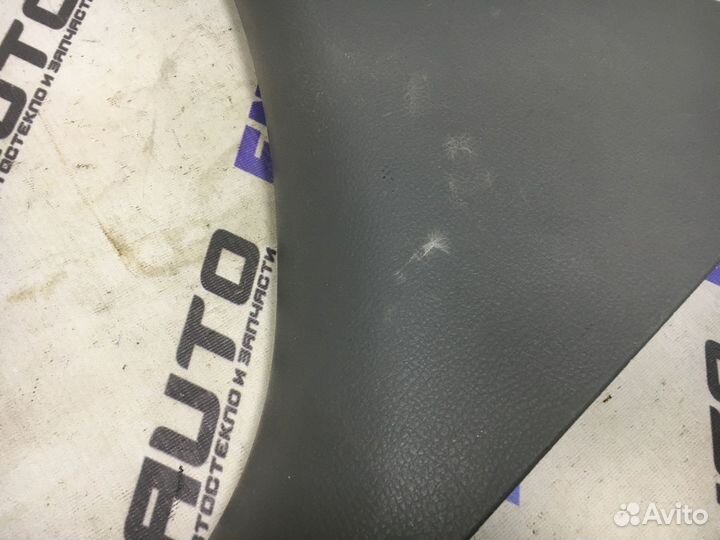 Накладка центральной стойки правая Мазда 6 GG