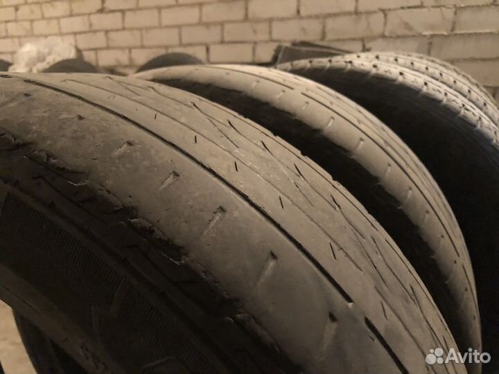 Continental ContiCrossContact UHP 225/55 R18 100H