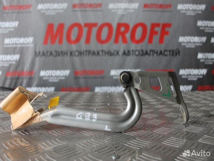 Шарнир капота Хонда Фрид GB3 левый А342