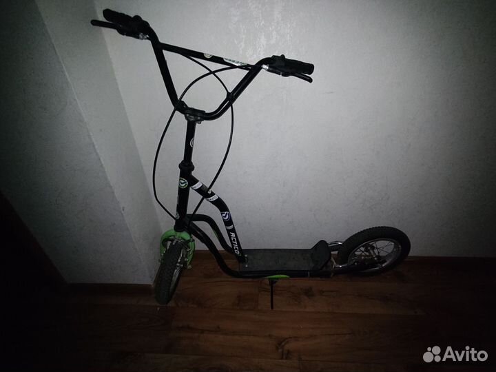 Самокат с большими колесами