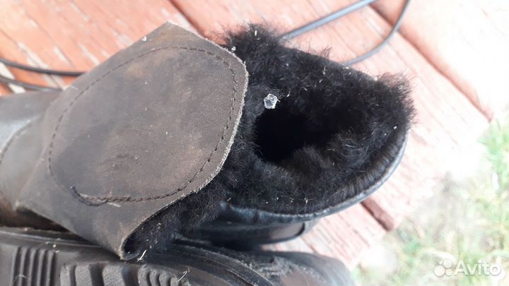 Продам спецобувь 38 размер